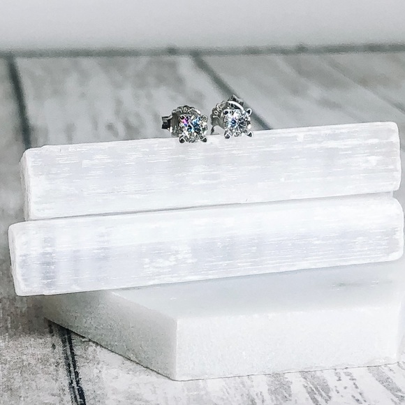 ✗ SOLD ✗ - Picture 6 of 7